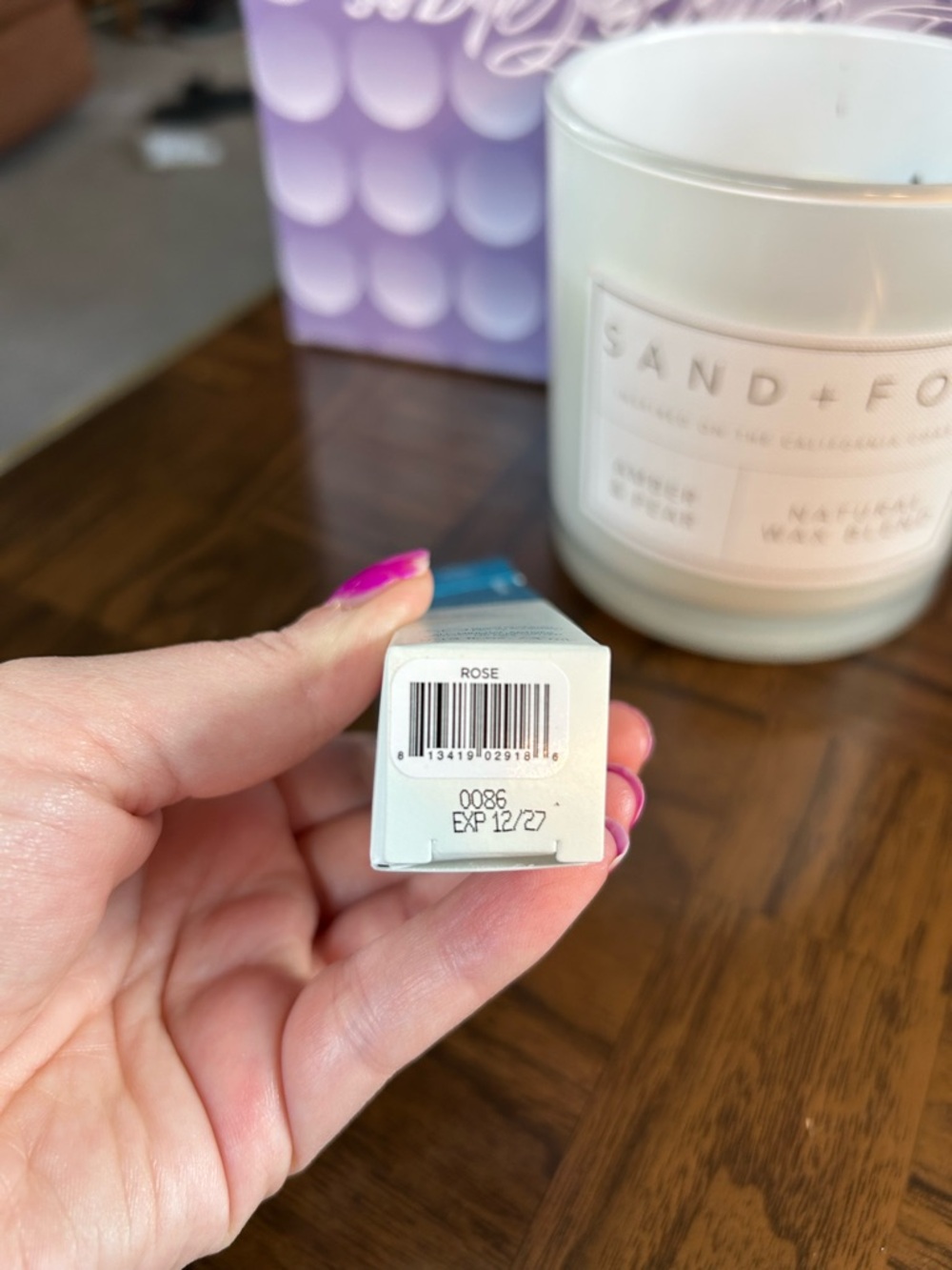 Colorescience Peptide Lip Shine with SPF in color Rose - Picture 7 of 7